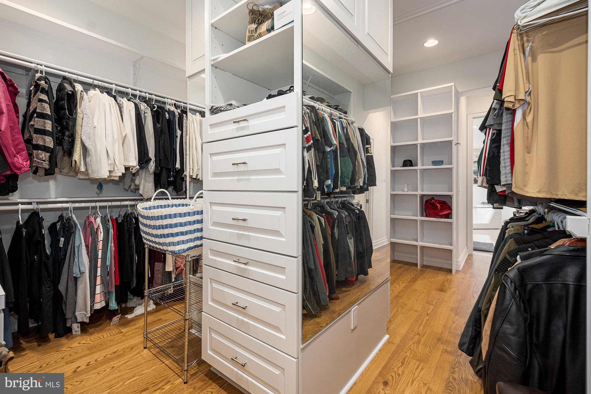 MEADOW MOUNTAIN - Residential