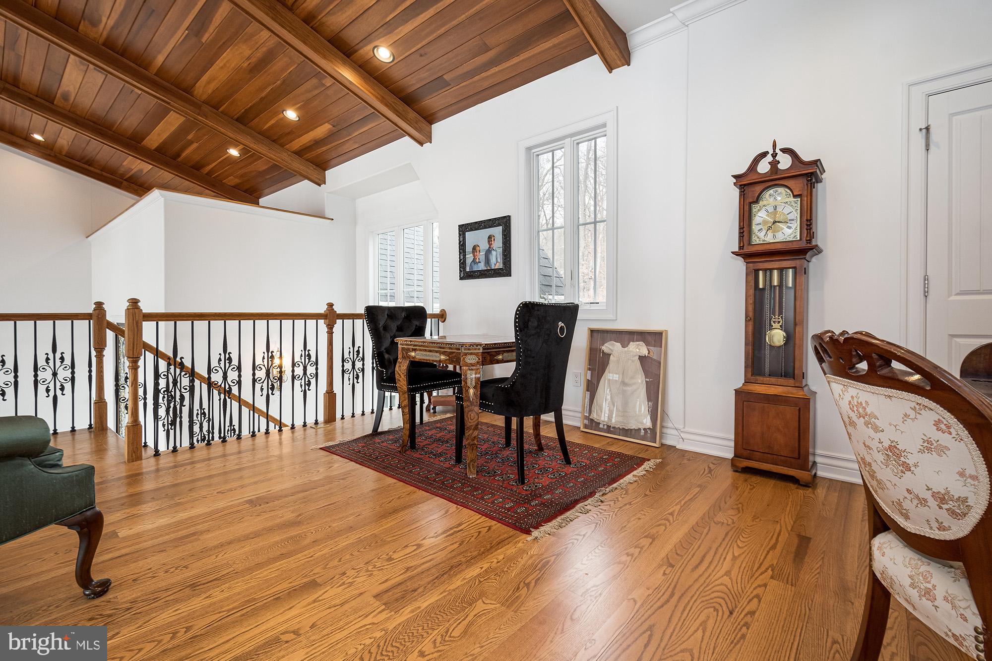 MEADOW MOUNTAIN - Residential