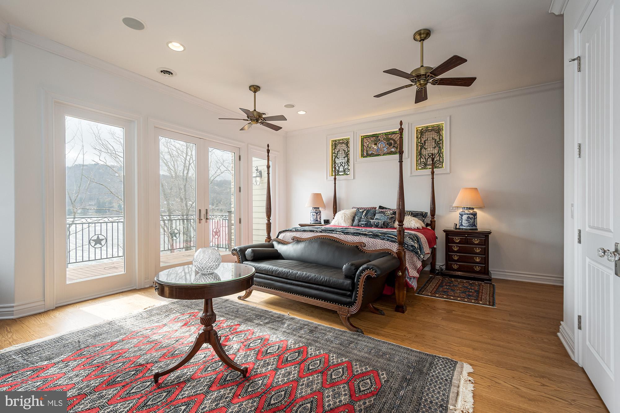 MEADOW MOUNTAIN - Residential