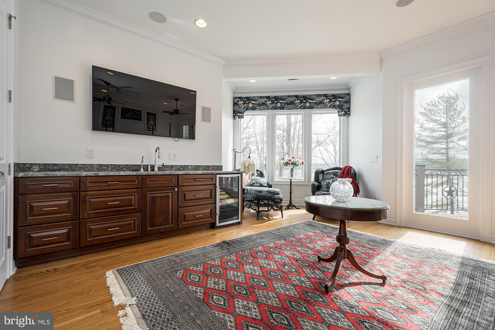 MEADOW MOUNTAIN - Residential