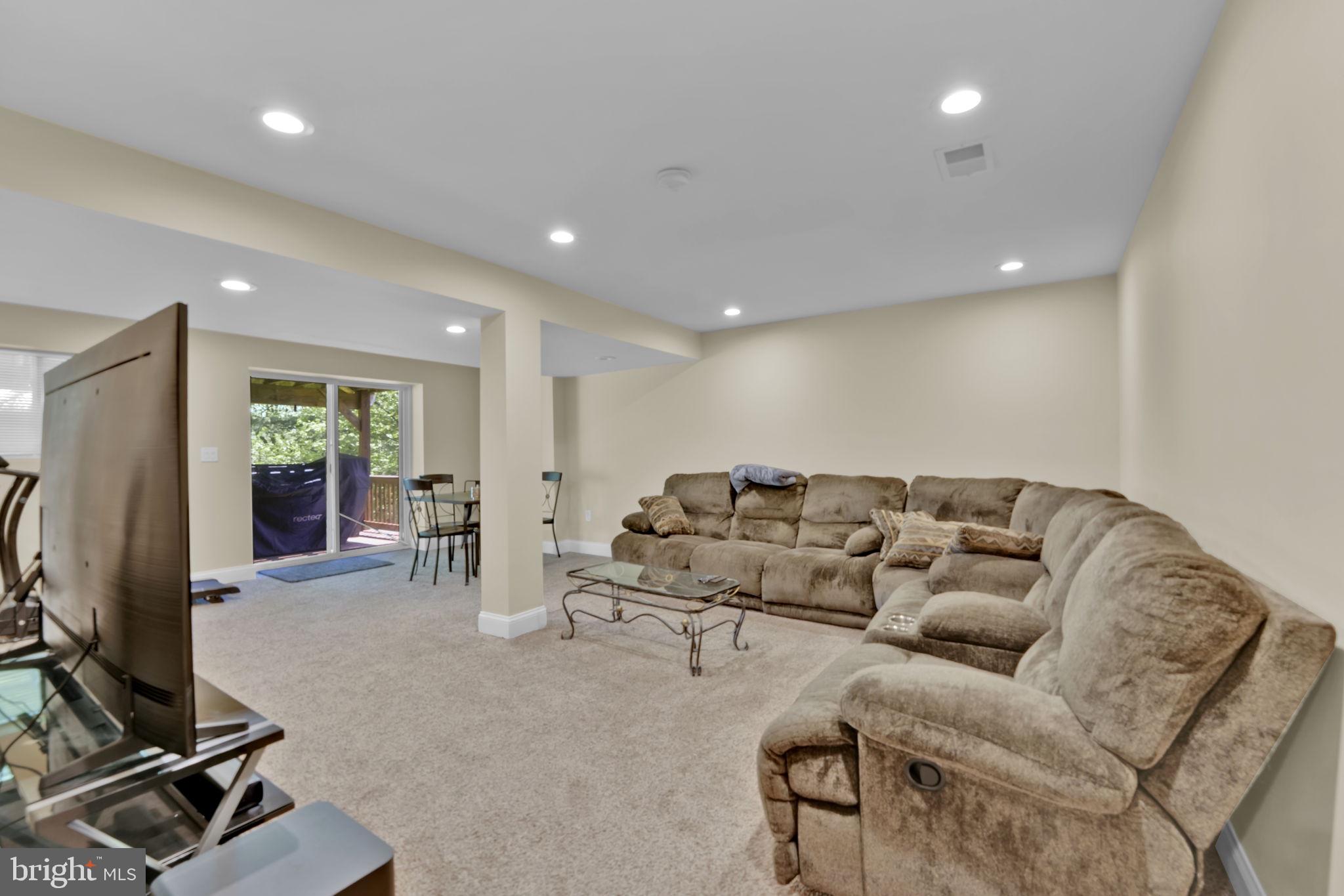EDEN FARMS - Residential