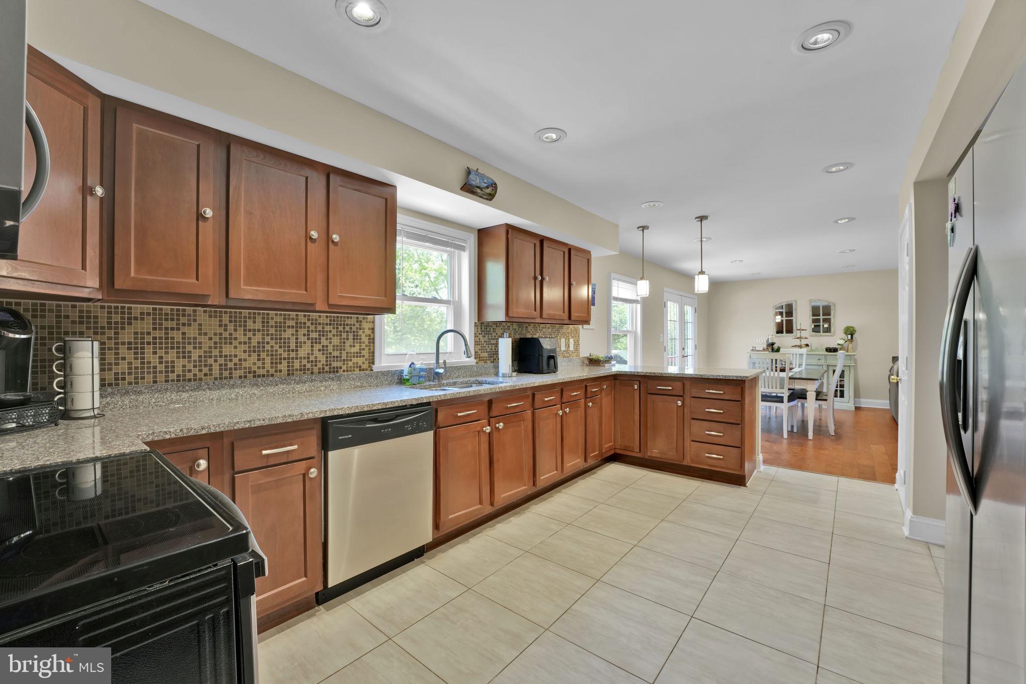 EDEN FARMS - Residential