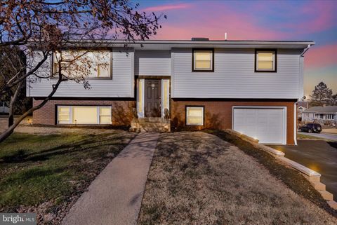 933 PHILADELPHIA AVENUE READING PA 19607