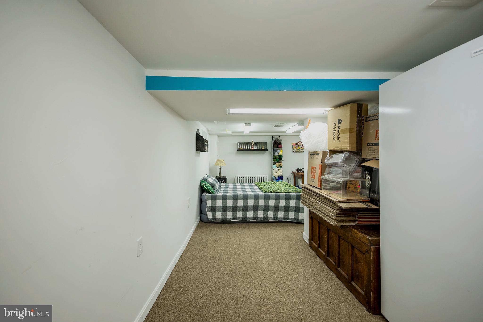 PARKVILLE/CARNEY - Residential