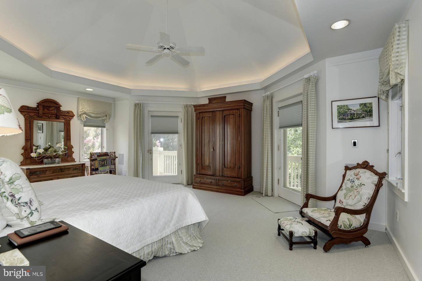 CHEVY CHASE - Residential