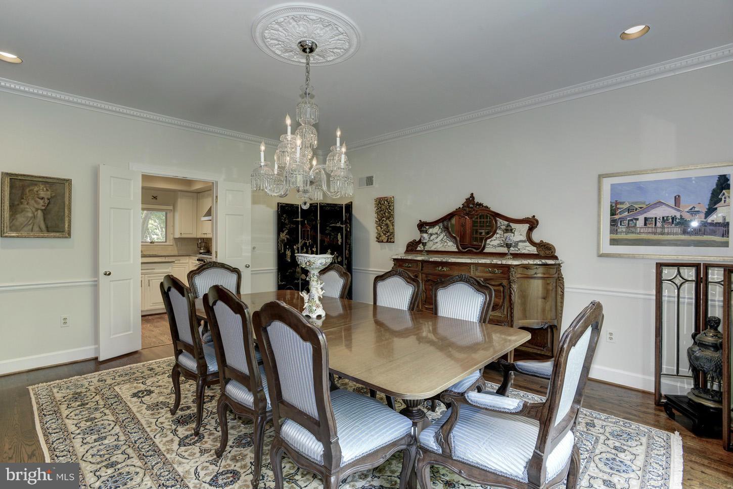 CHEVY CHASE - Residential