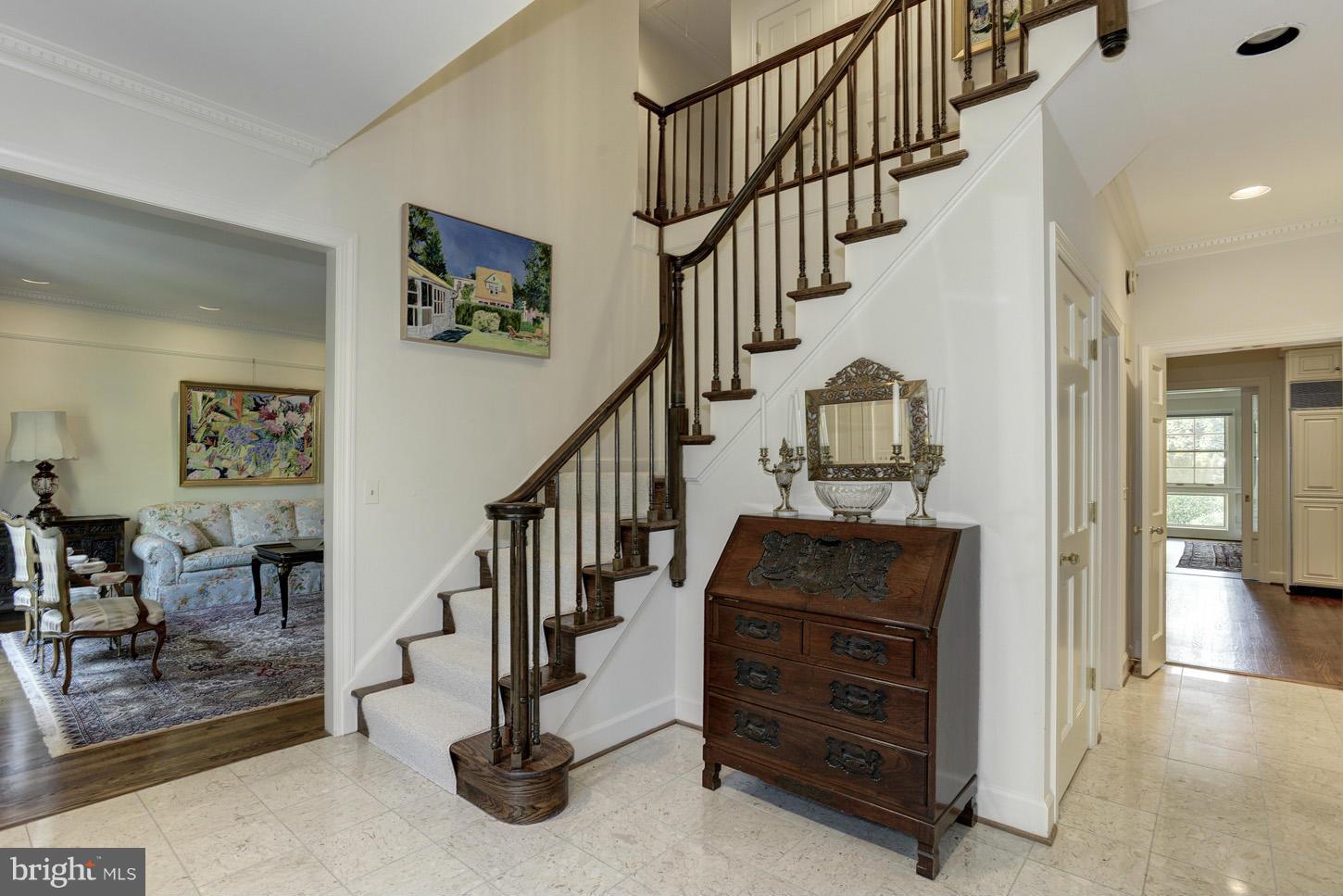 CHEVY CHASE - Residential