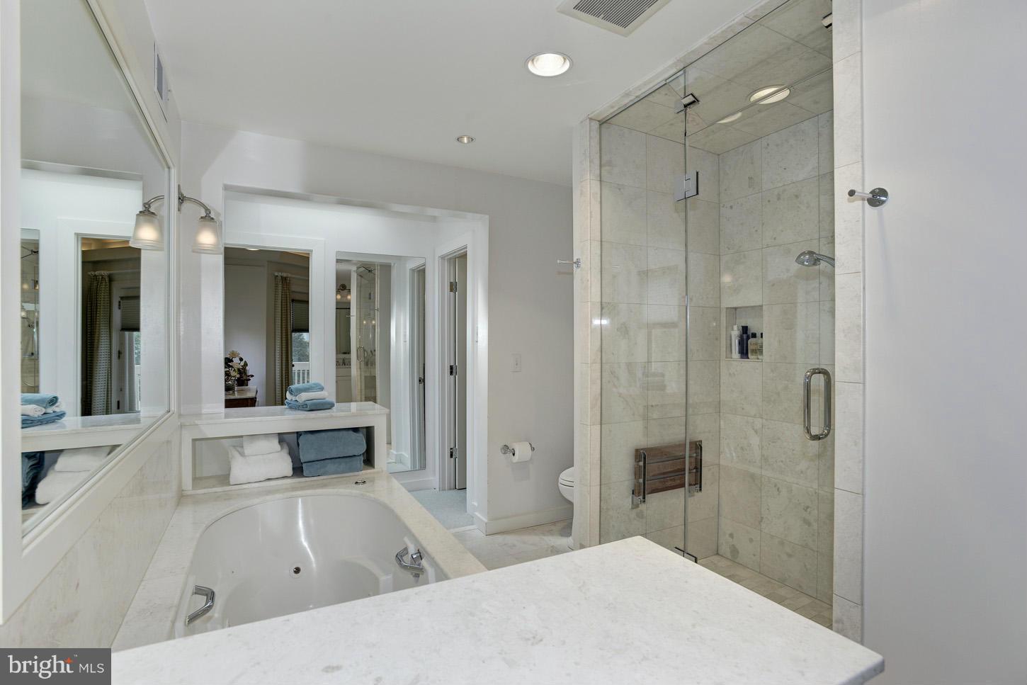 CHEVY CHASE - Residential