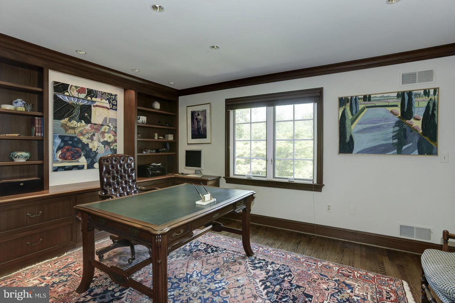 CHEVY CHASE - Residential