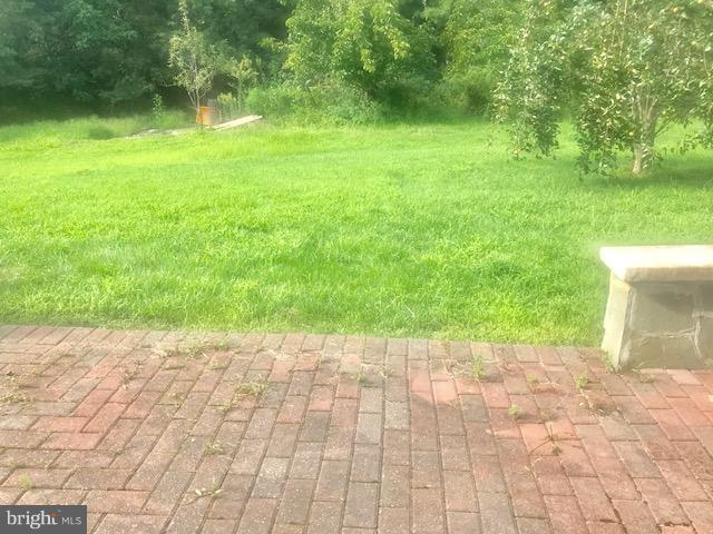 CEDAR HUNT - Residential Lease