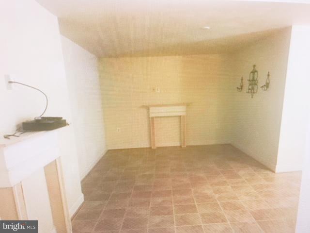 CEDAR HUNT - Residential Lease