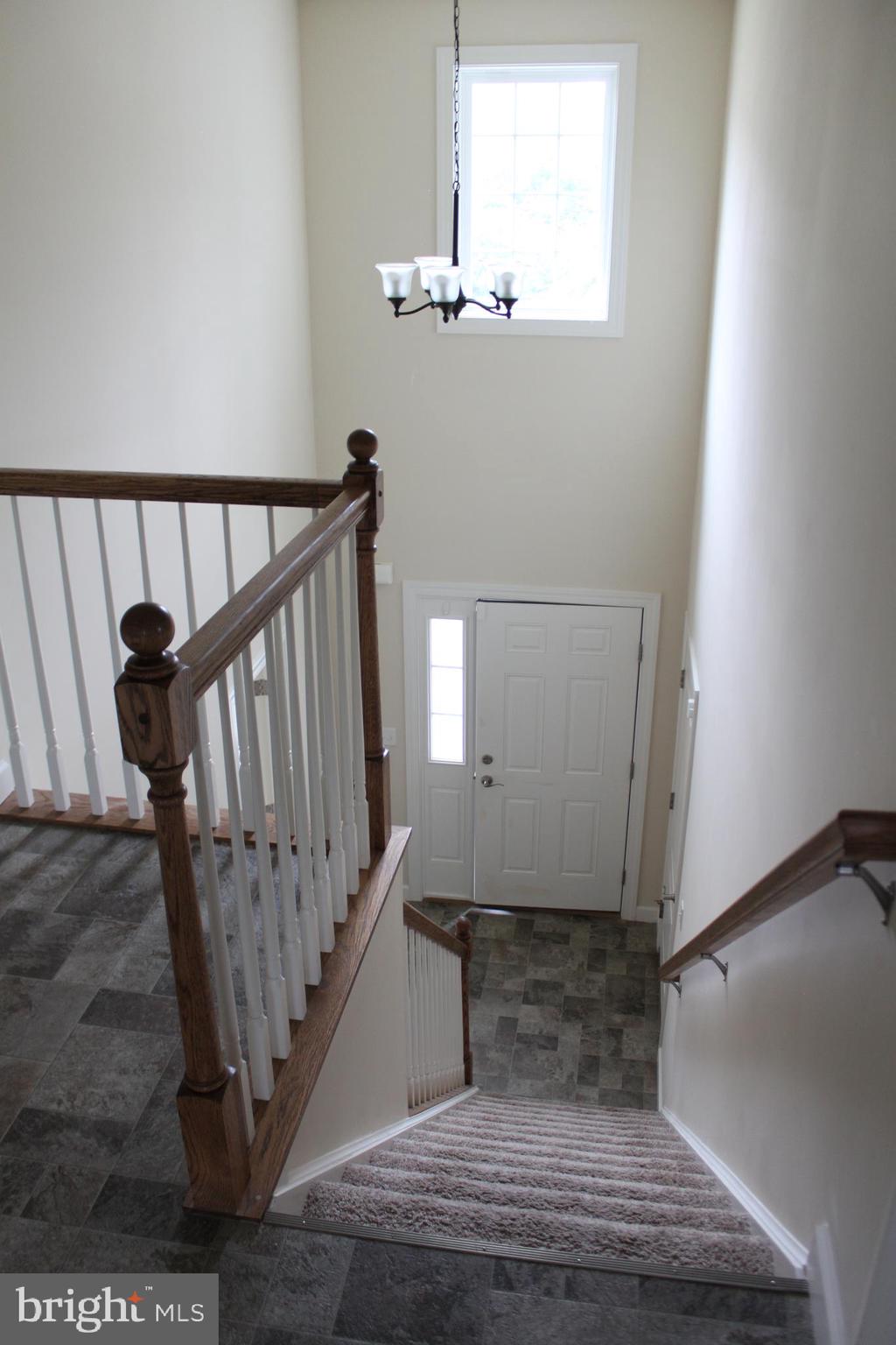 WOODLAND HILLS - Residential