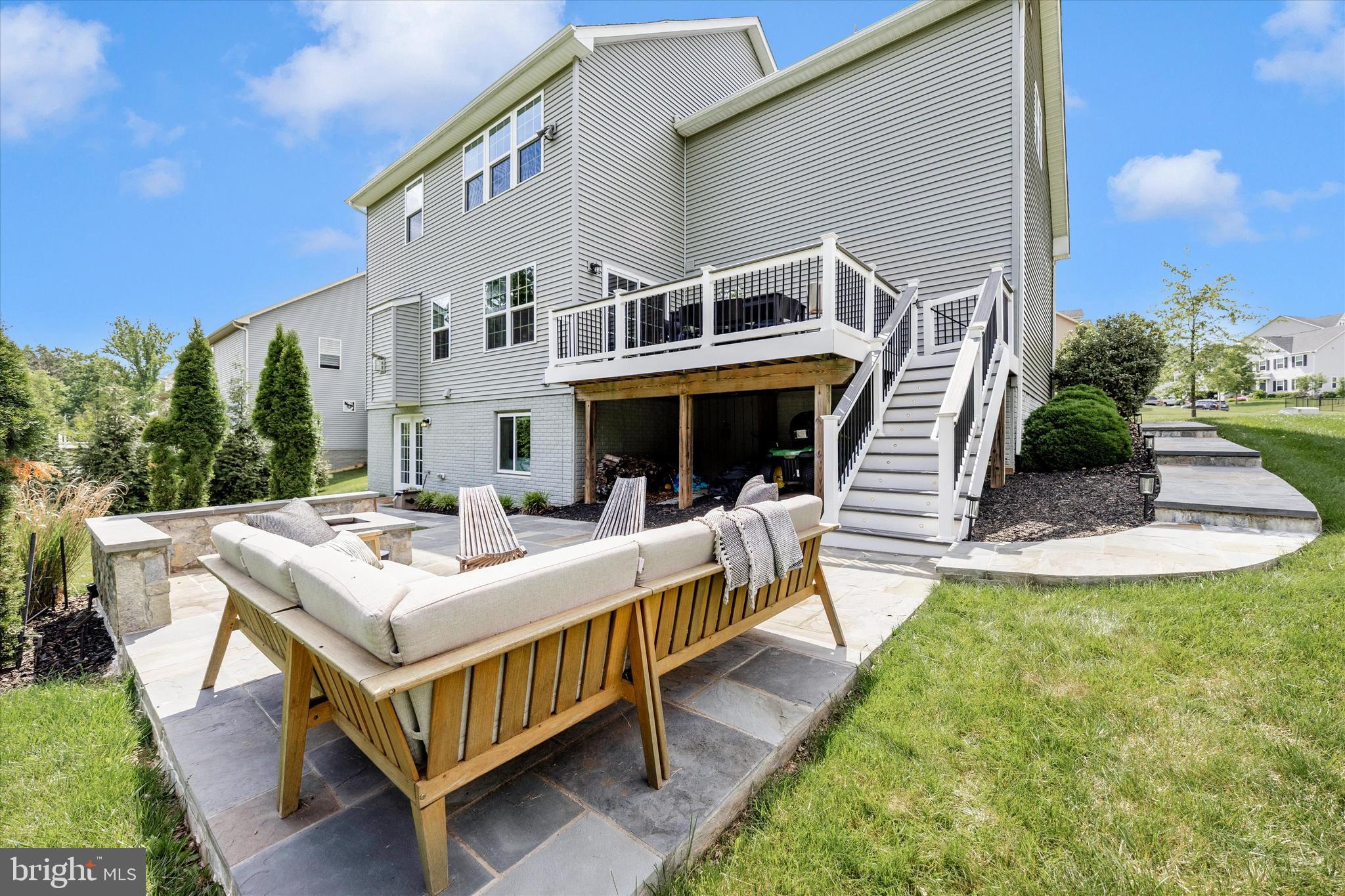 13651 OTONO DR