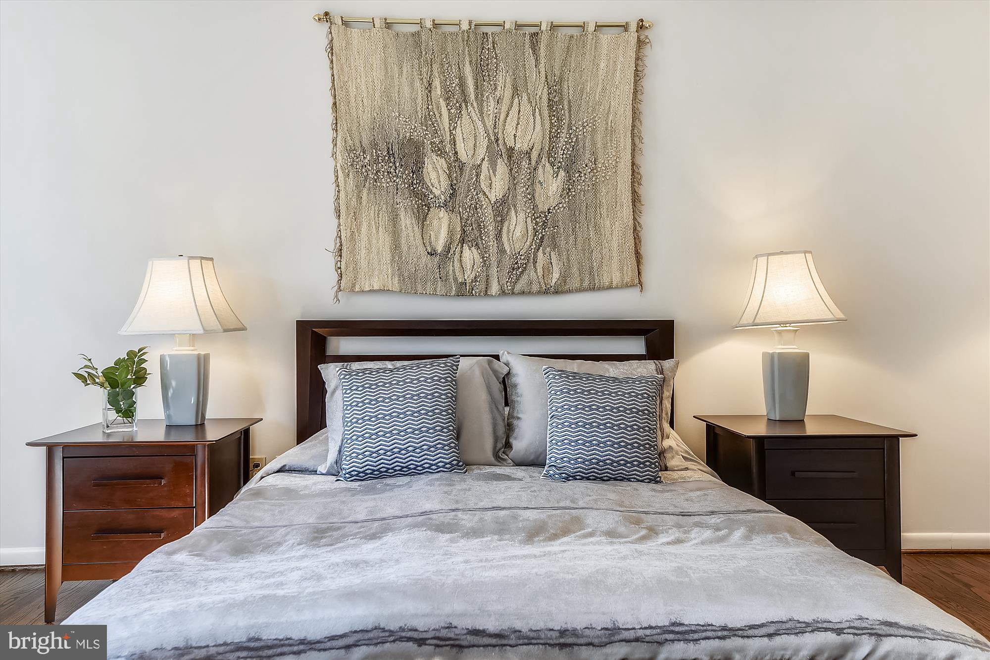 ARLINGWOOD - Residential