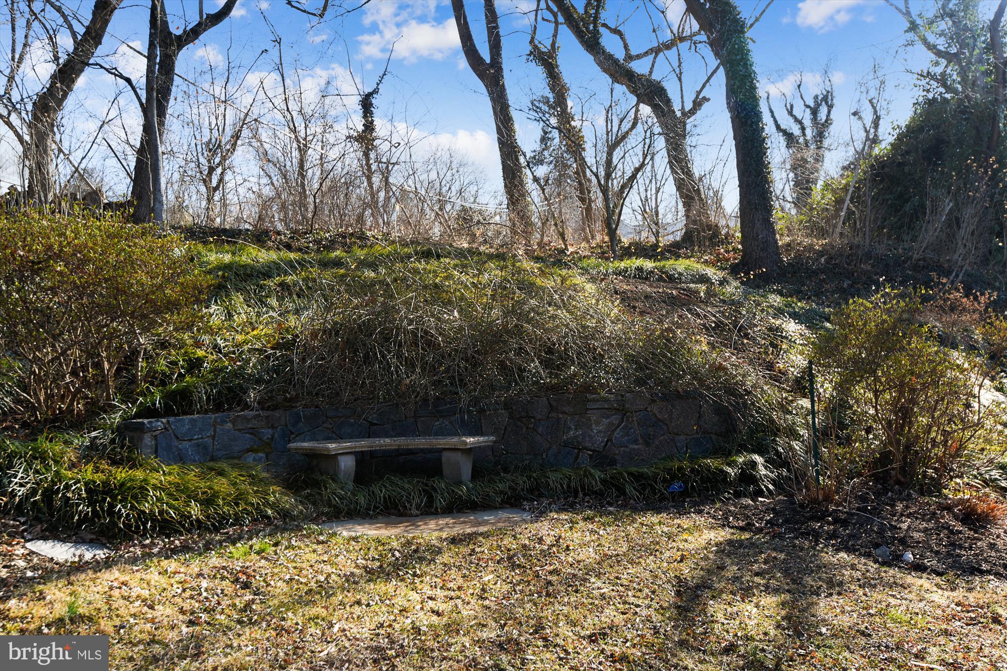 ARLINGWOOD - Residential