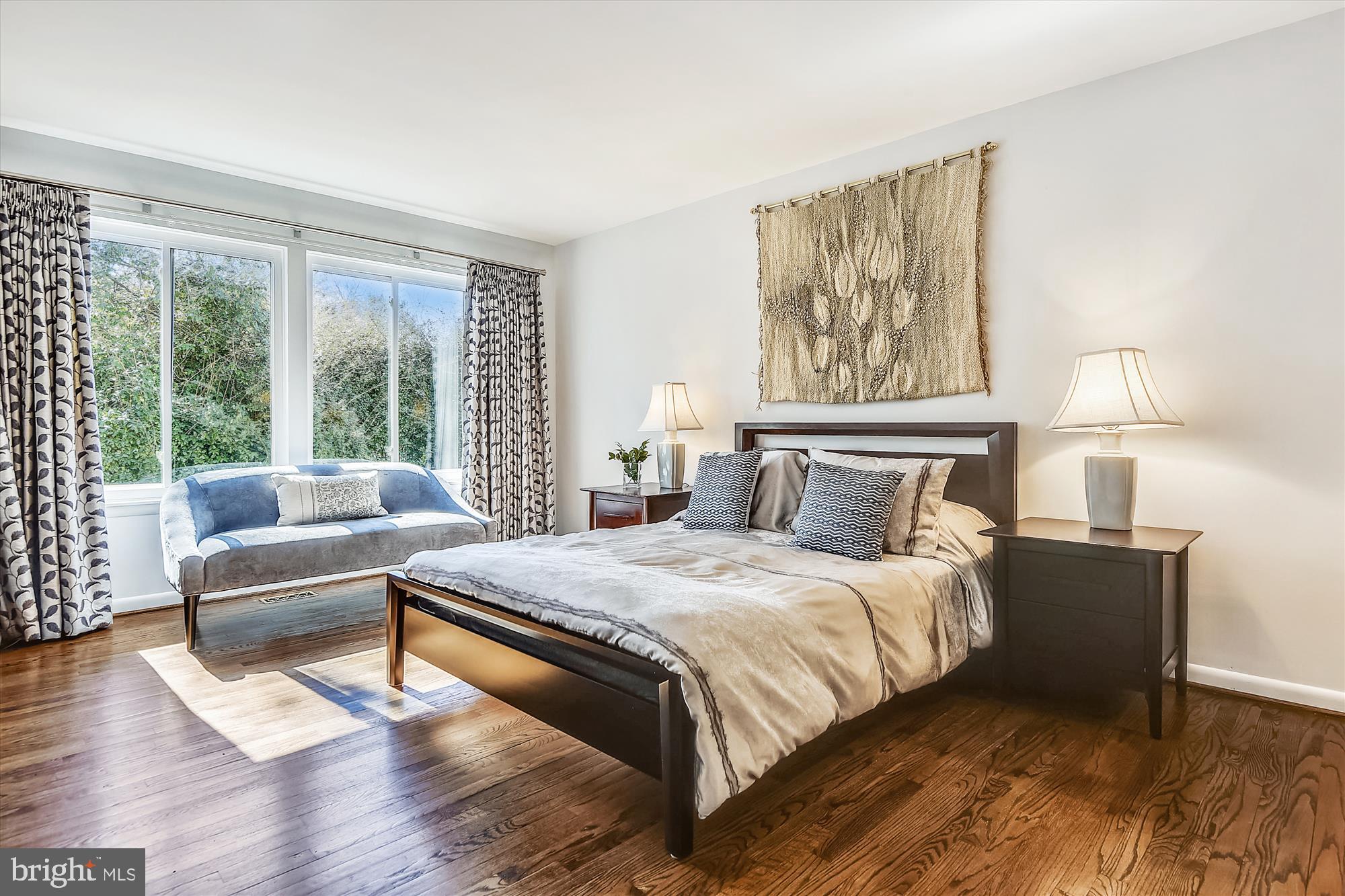 ARLINGWOOD - Residential