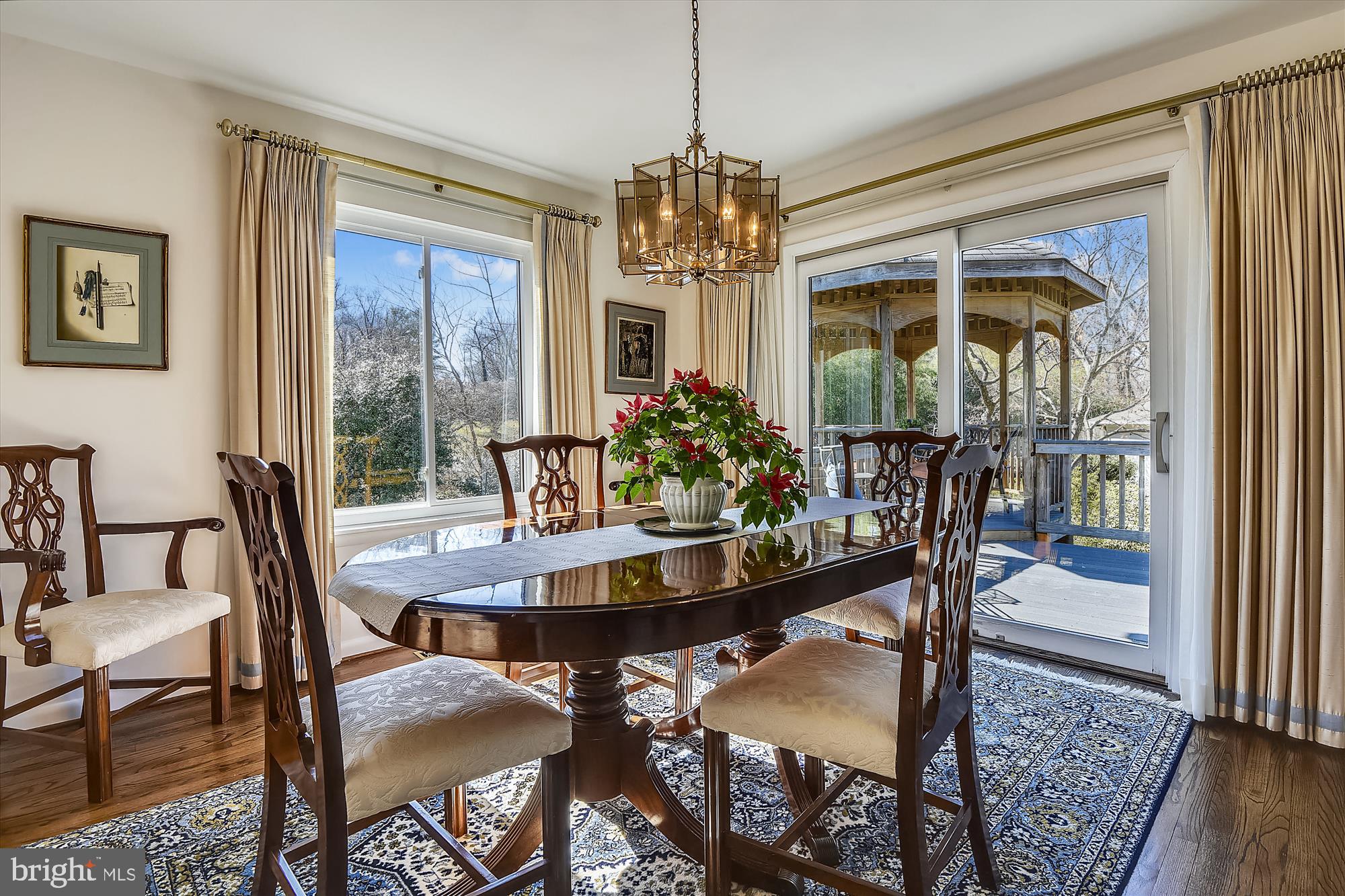 ARLINGWOOD - Residential