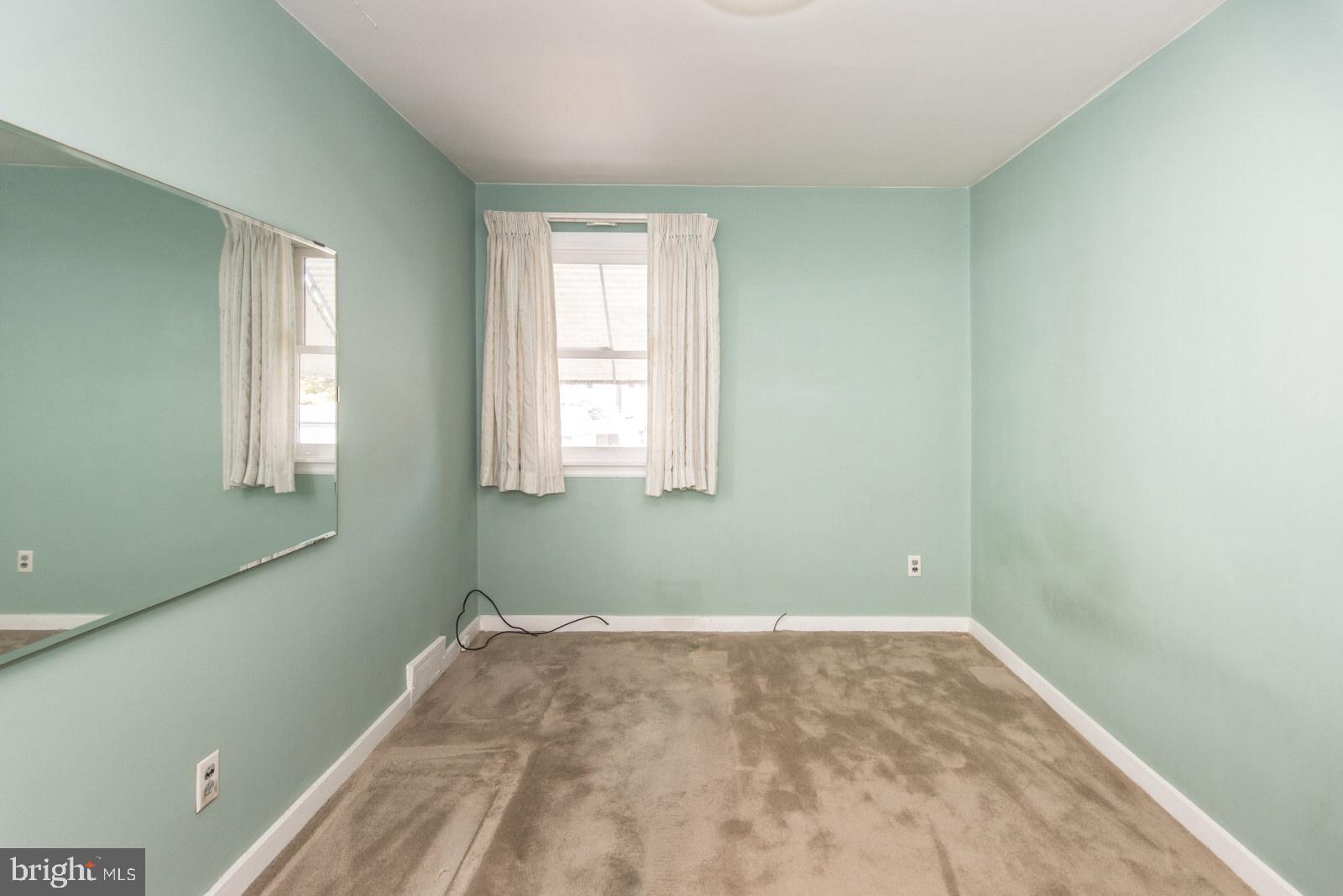 MAYFAIR - Residential