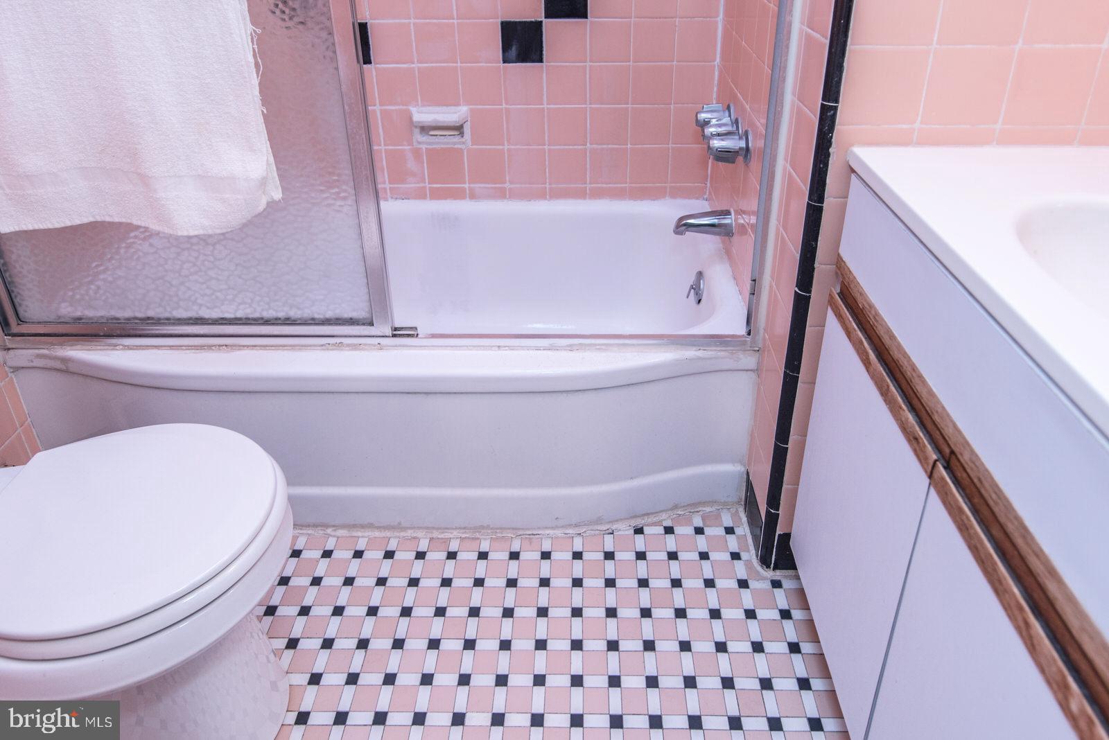 MAYFAIR - Residential