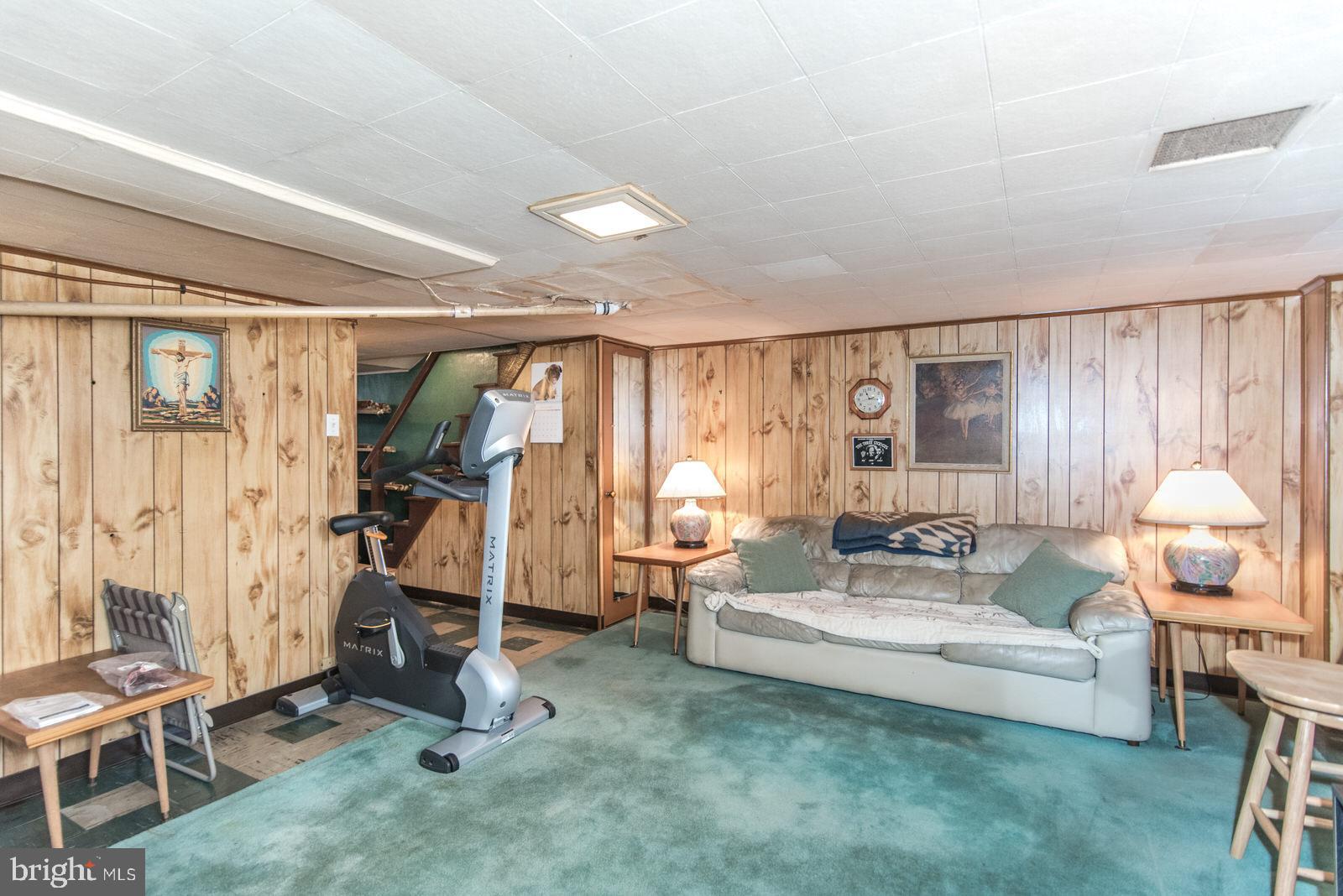 MAYFAIR - Residential