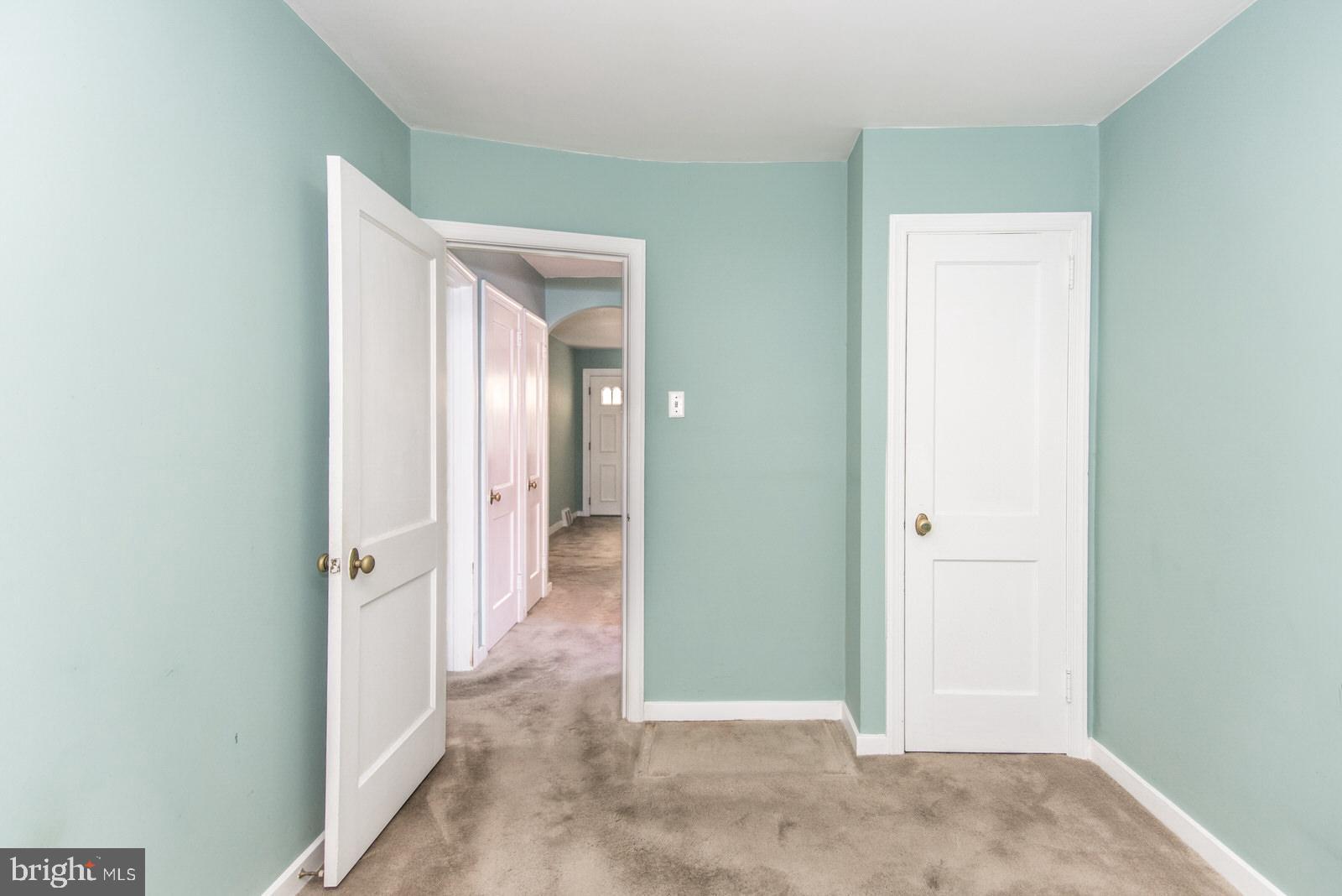 MAYFAIR - Residential