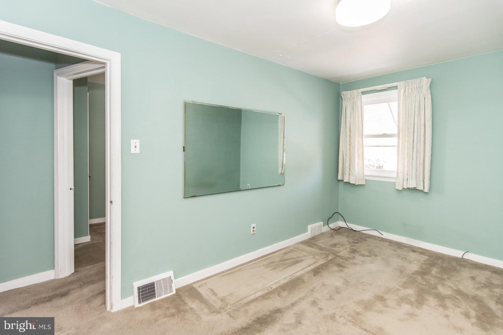 MAYFAIR - Residential