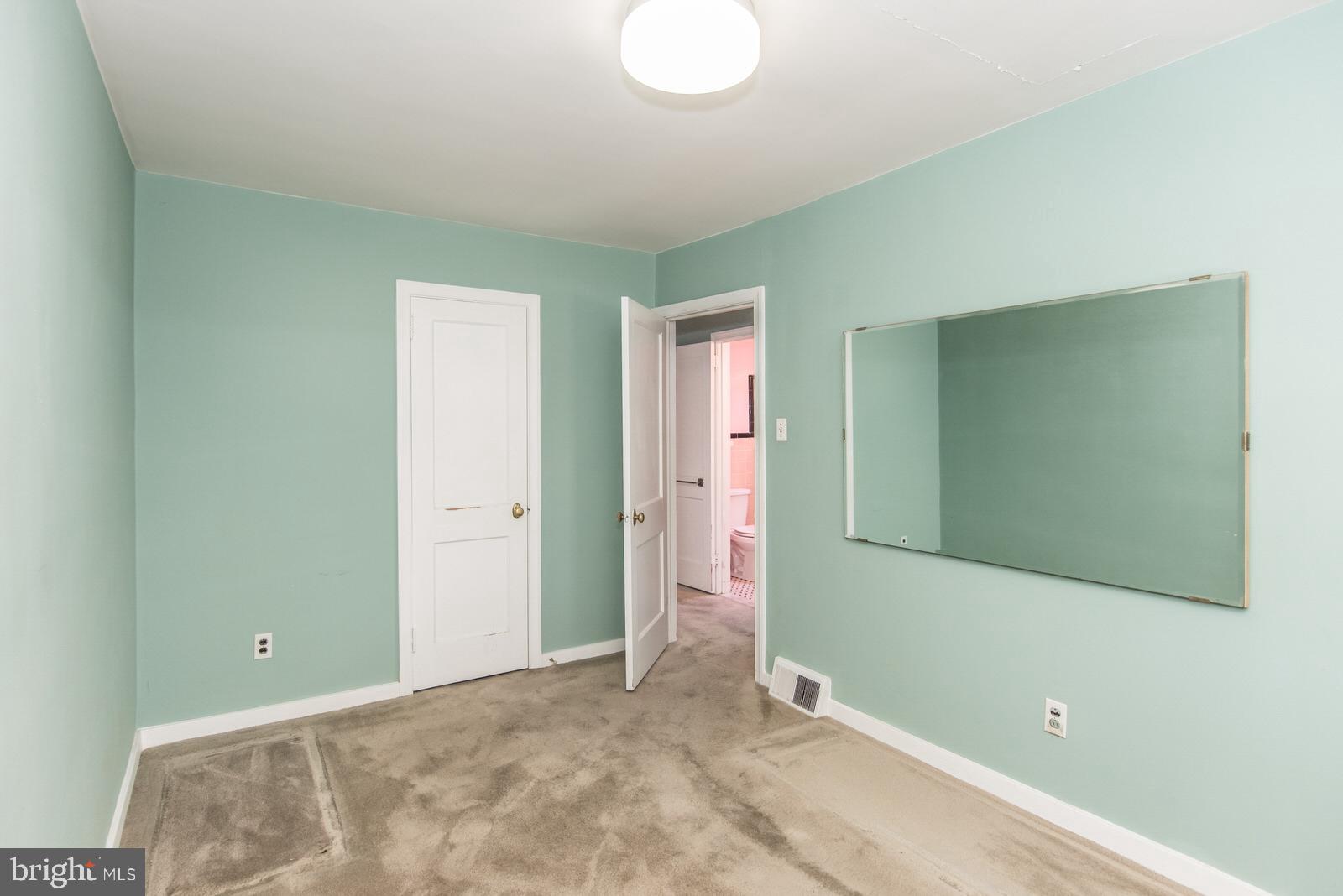 MAYFAIR - Residential