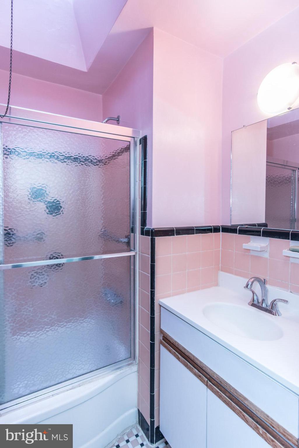 MAYFAIR - Residential