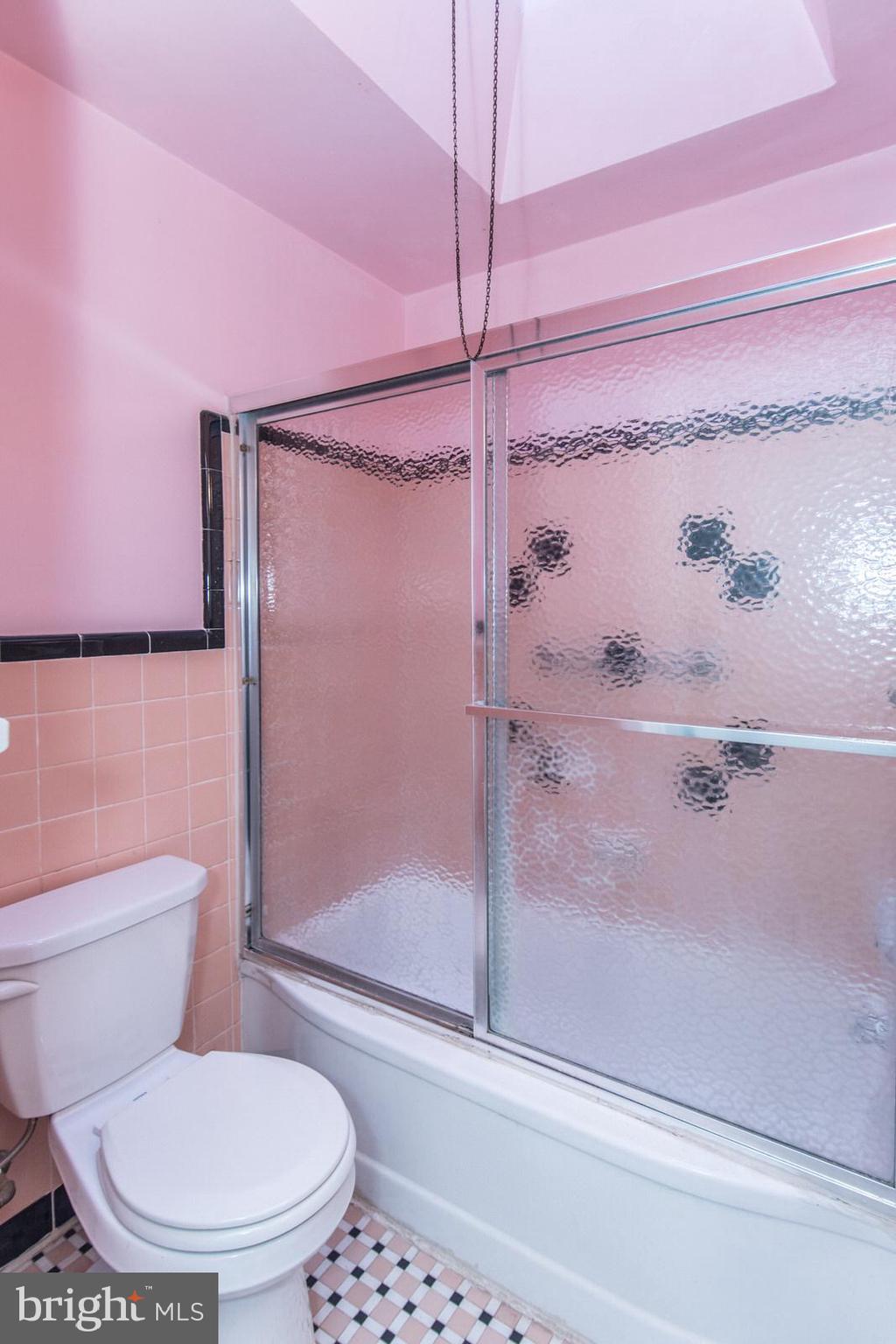 MAYFAIR - Residential