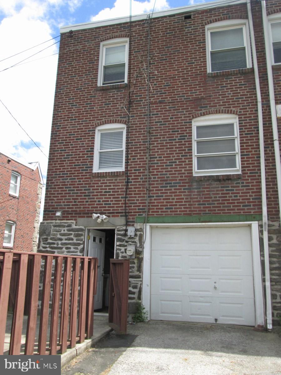 DREXEL HILL - Residential