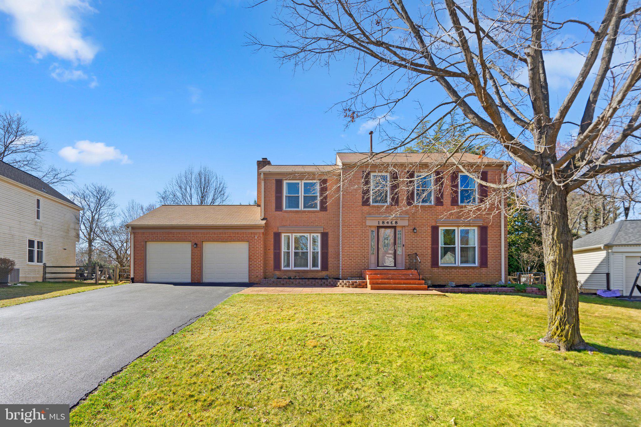 BROOKEVILLE KNOLLS - Residential