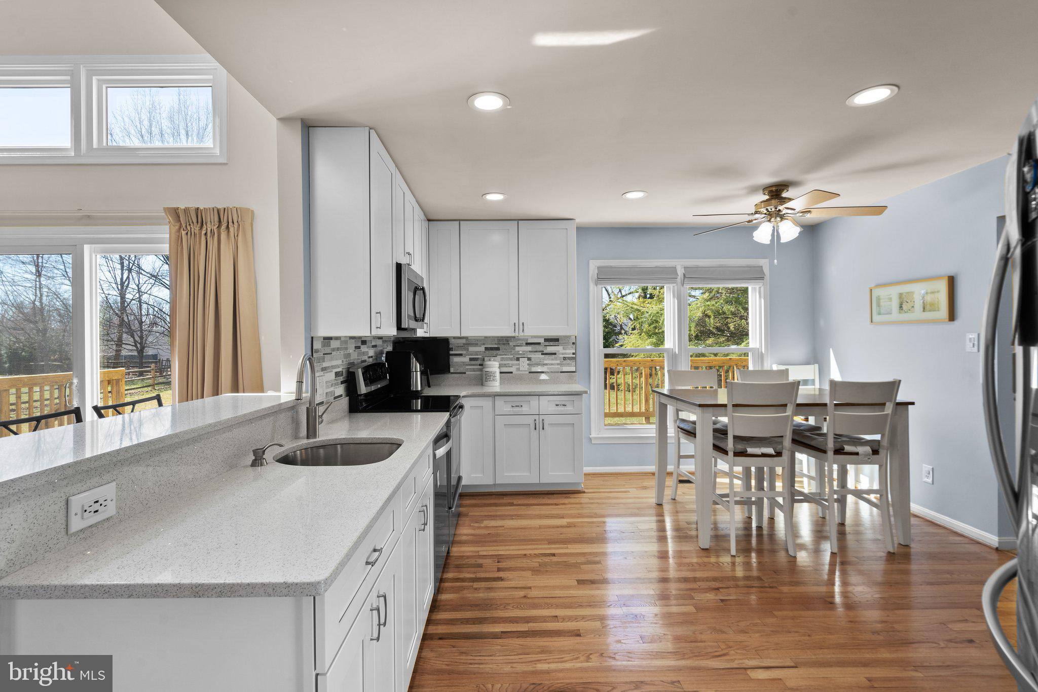 BROOKEVILLE KNOLLS - Residential