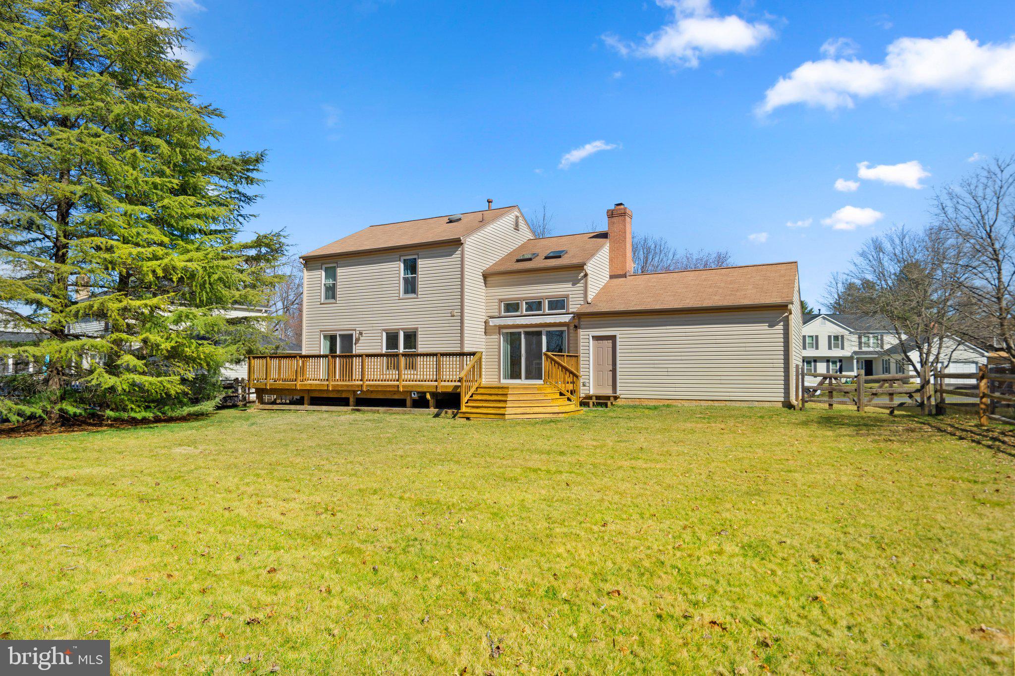 BROOKEVILLE KNOLLS - Residential