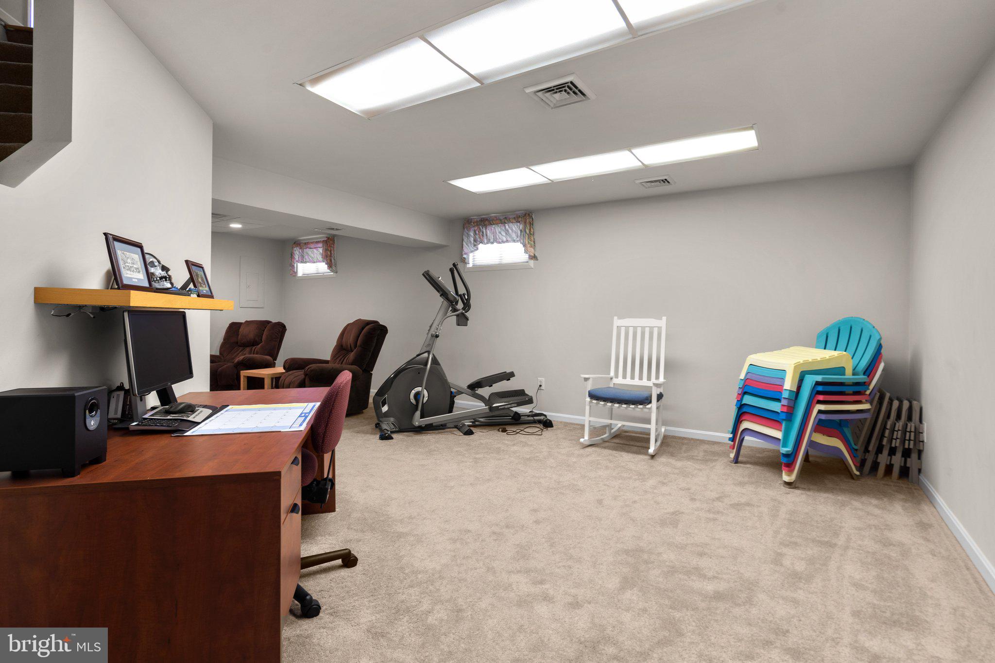 BROOKEVILLE KNOLLS - Residential