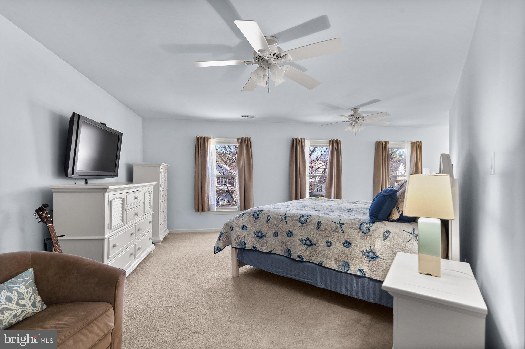 BROOKEVILLE KNOLLS - Residential