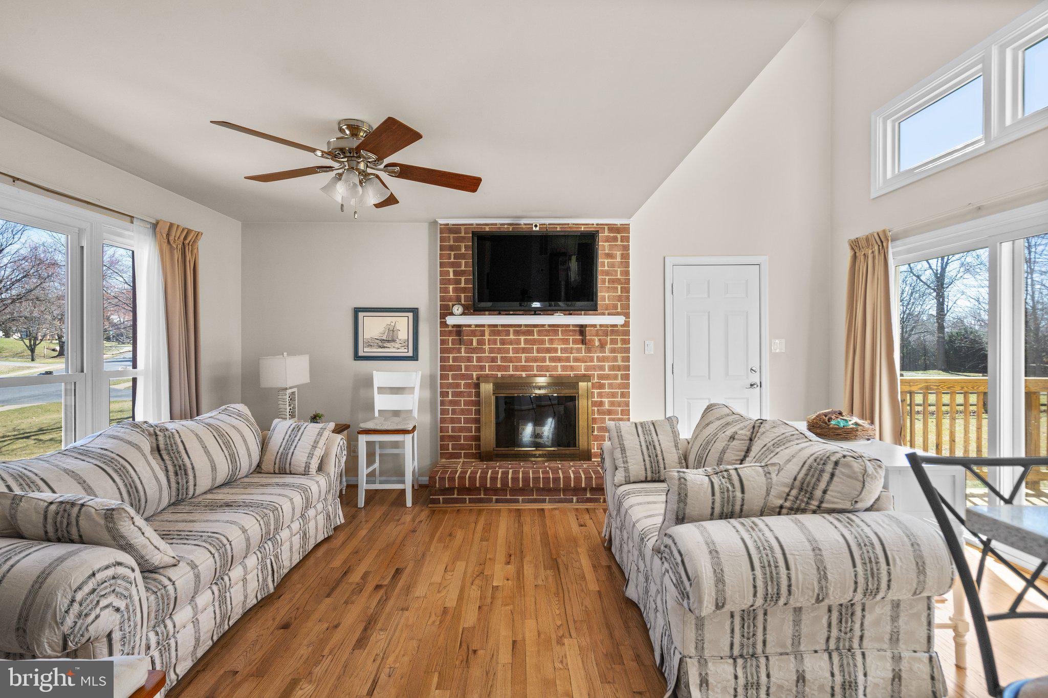 BROOKEVILLE KNOLLS - Residential