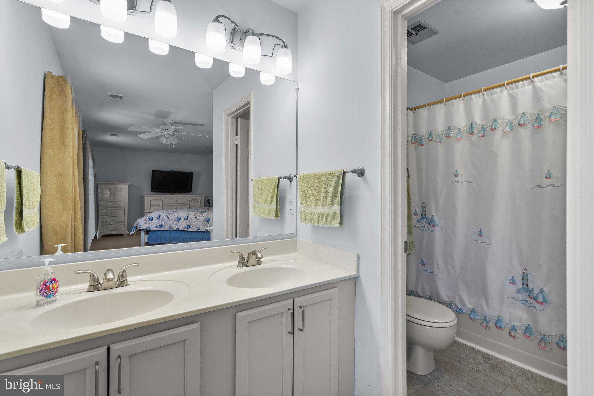 BROOKEVILLE KNOLLS - Residential