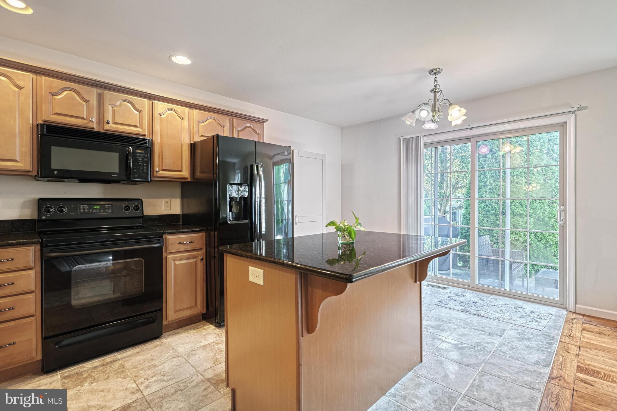 WINDING HILLS - Residential