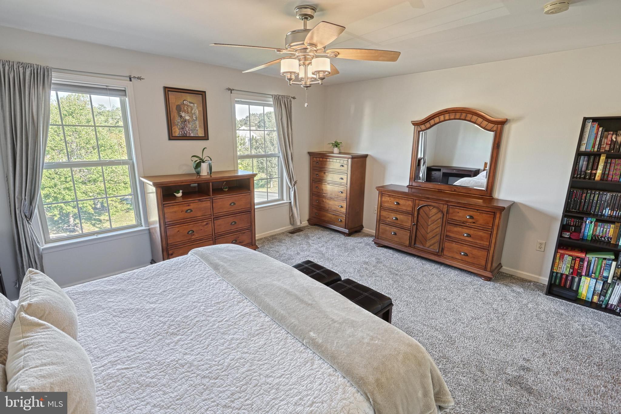 WINDING HILLS - Residential