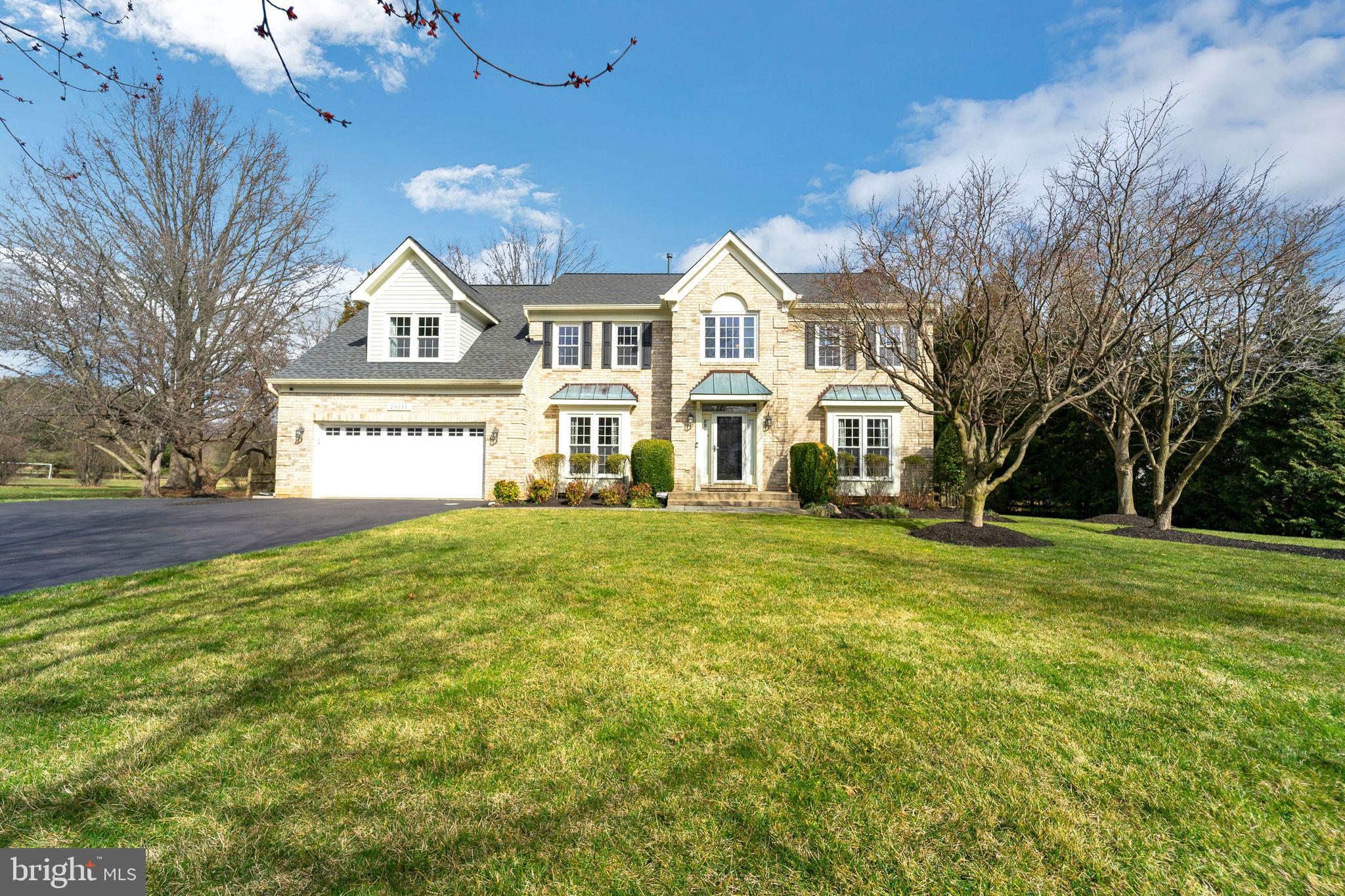 LAYTONSVILLE KNOLLS - Residential