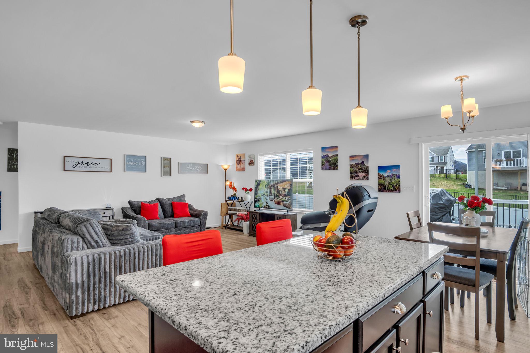 STONE MILL ESTATES - Residential