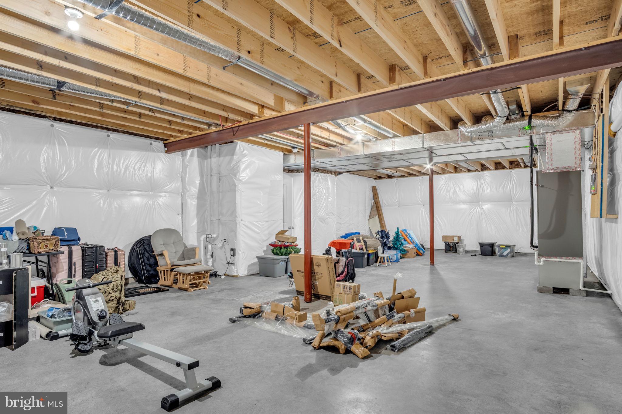 STONE MILL ESTATES - Residential