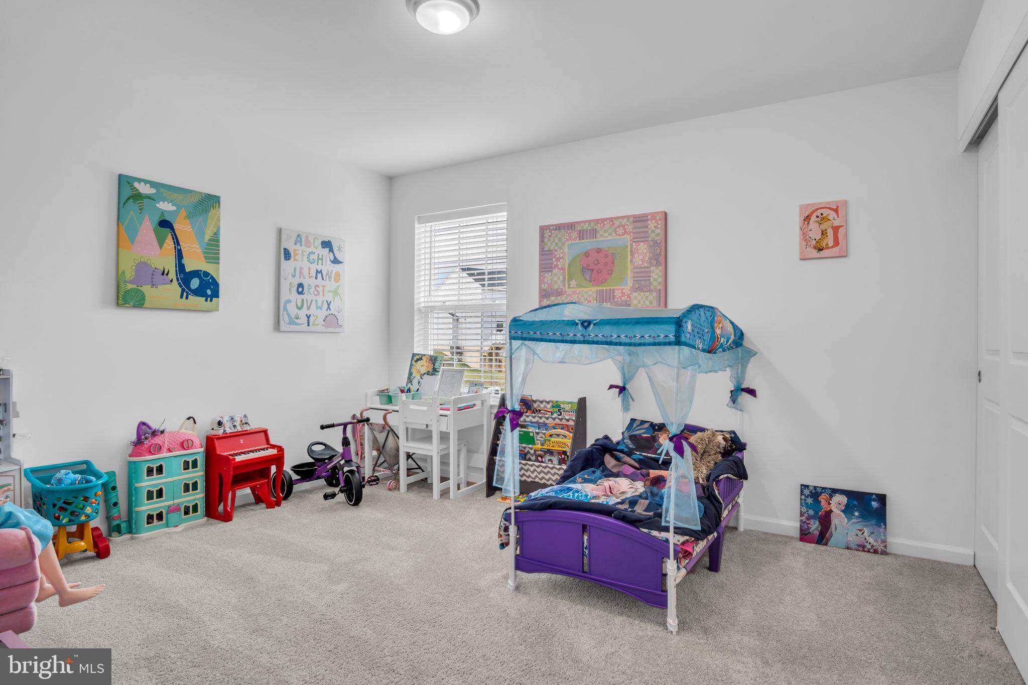 STONE MILL ESTATES - Residential