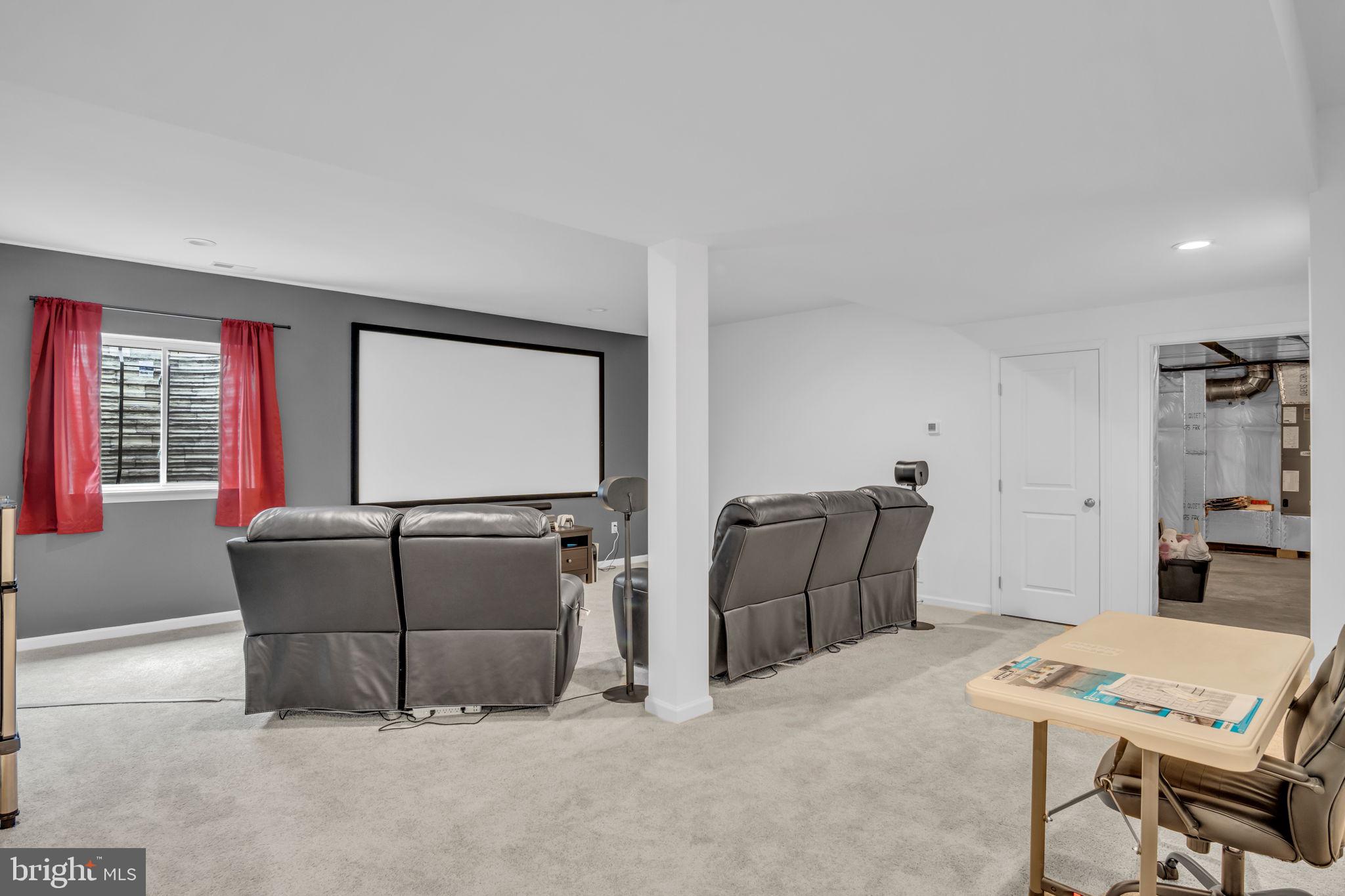 STONE MILL ESTATES - Residential