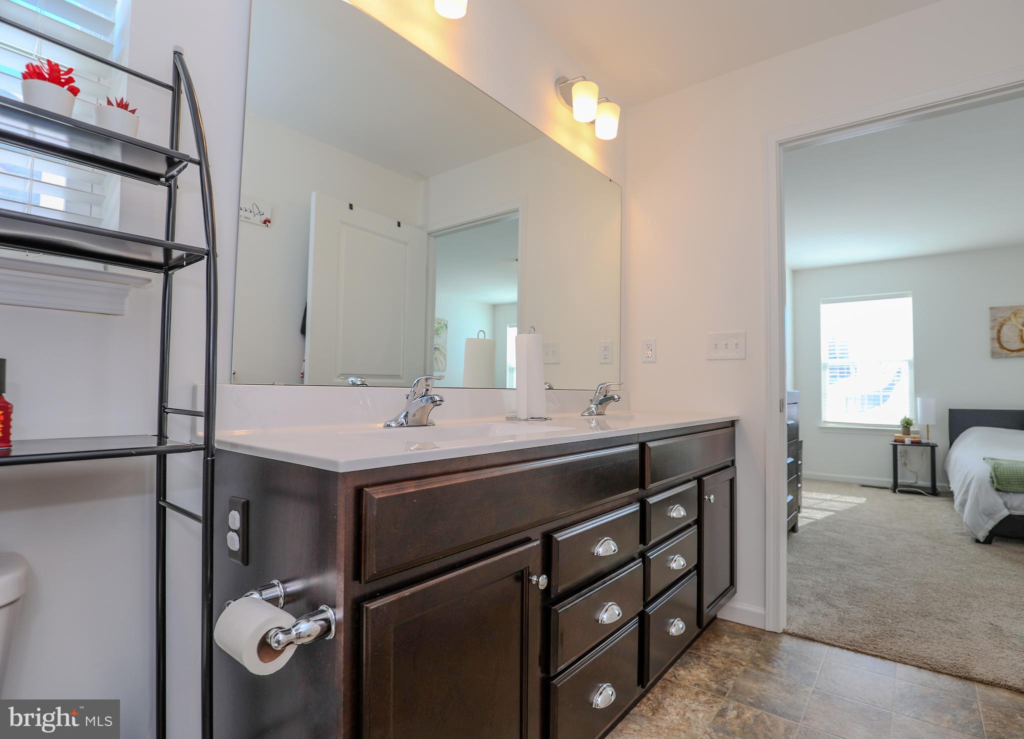 STONE MILL ESTATES - Residential