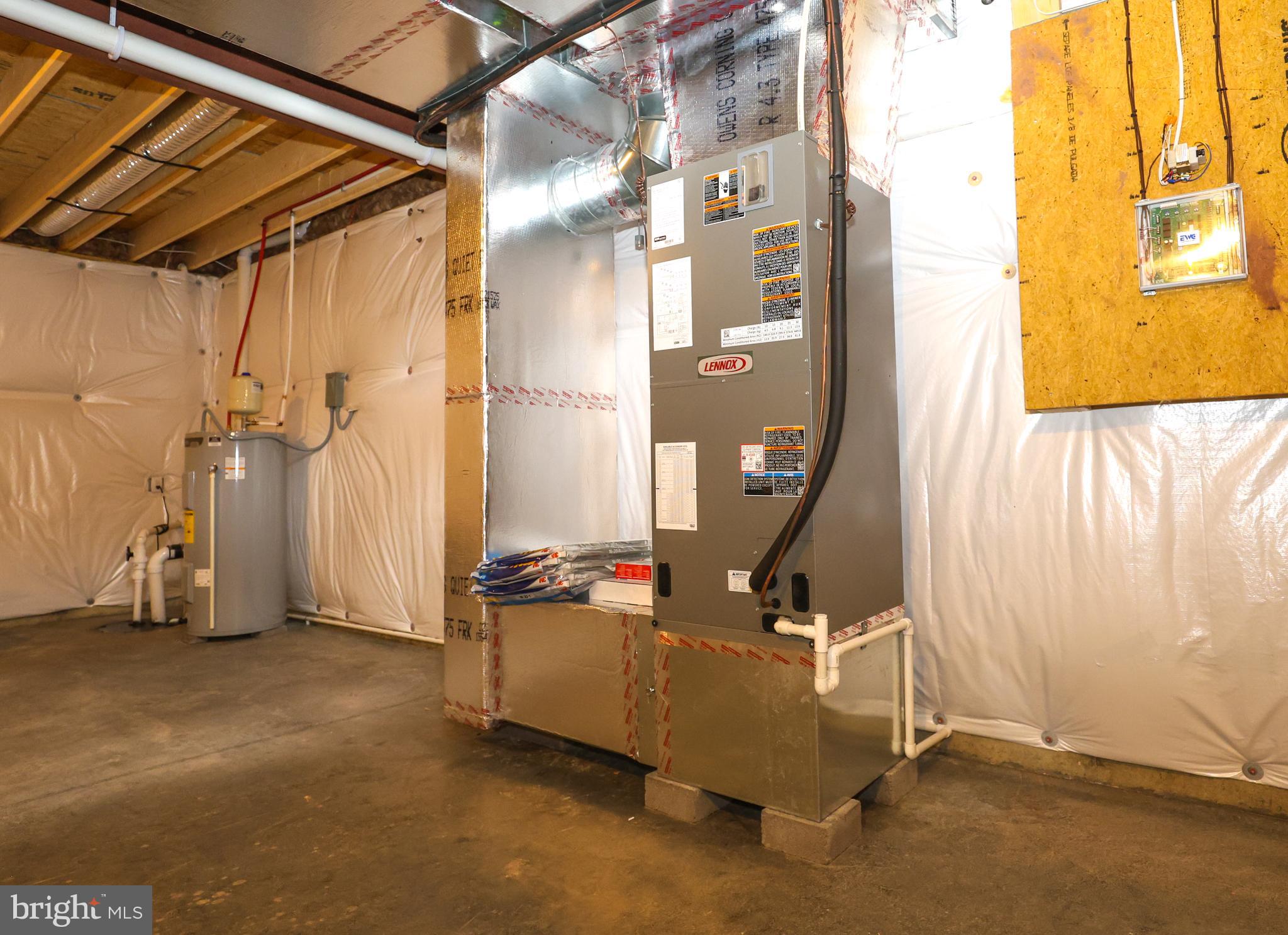 STONE MILL ESTATES - Residential