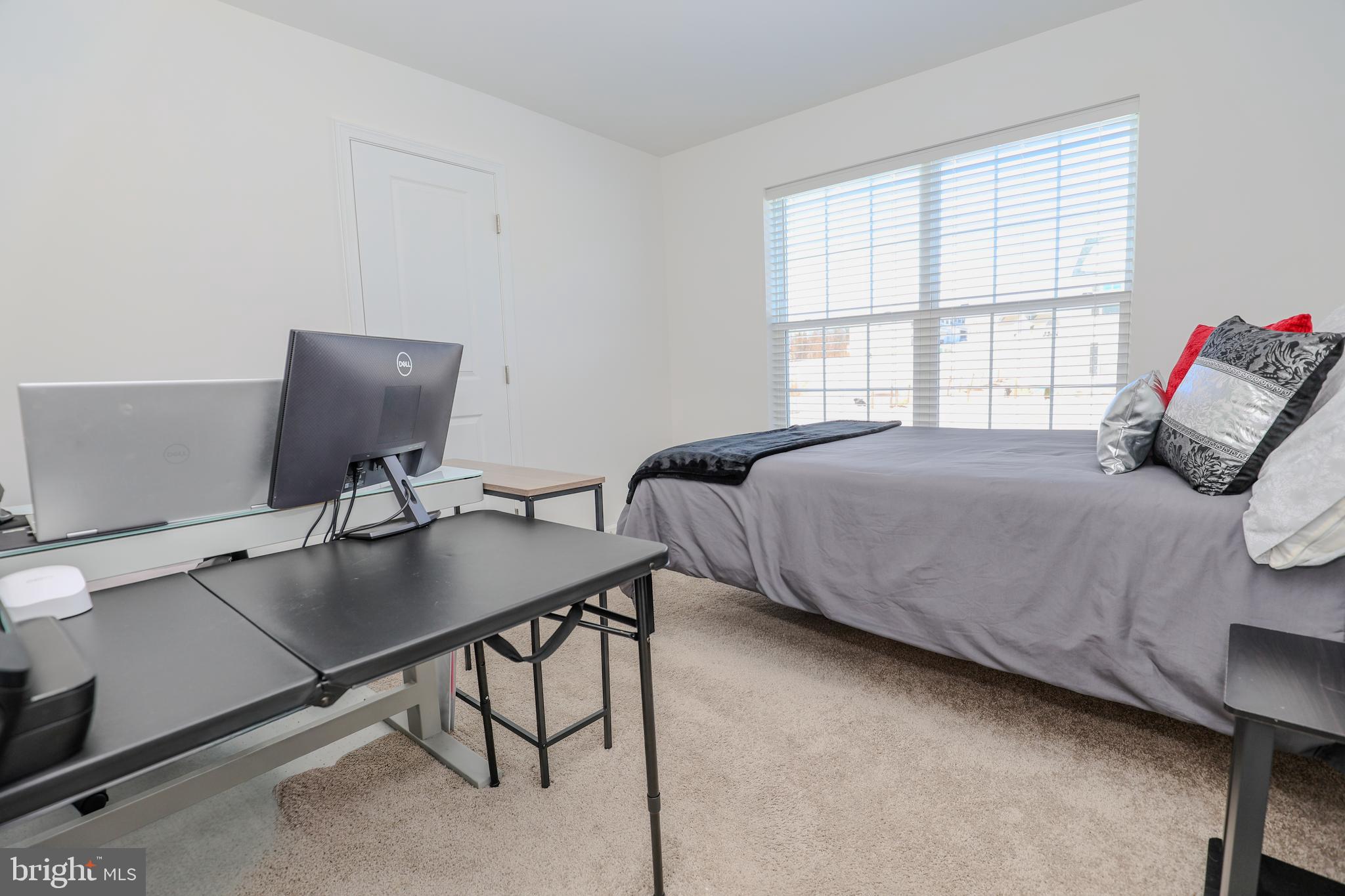 STONE MILL ESTATES - Residential