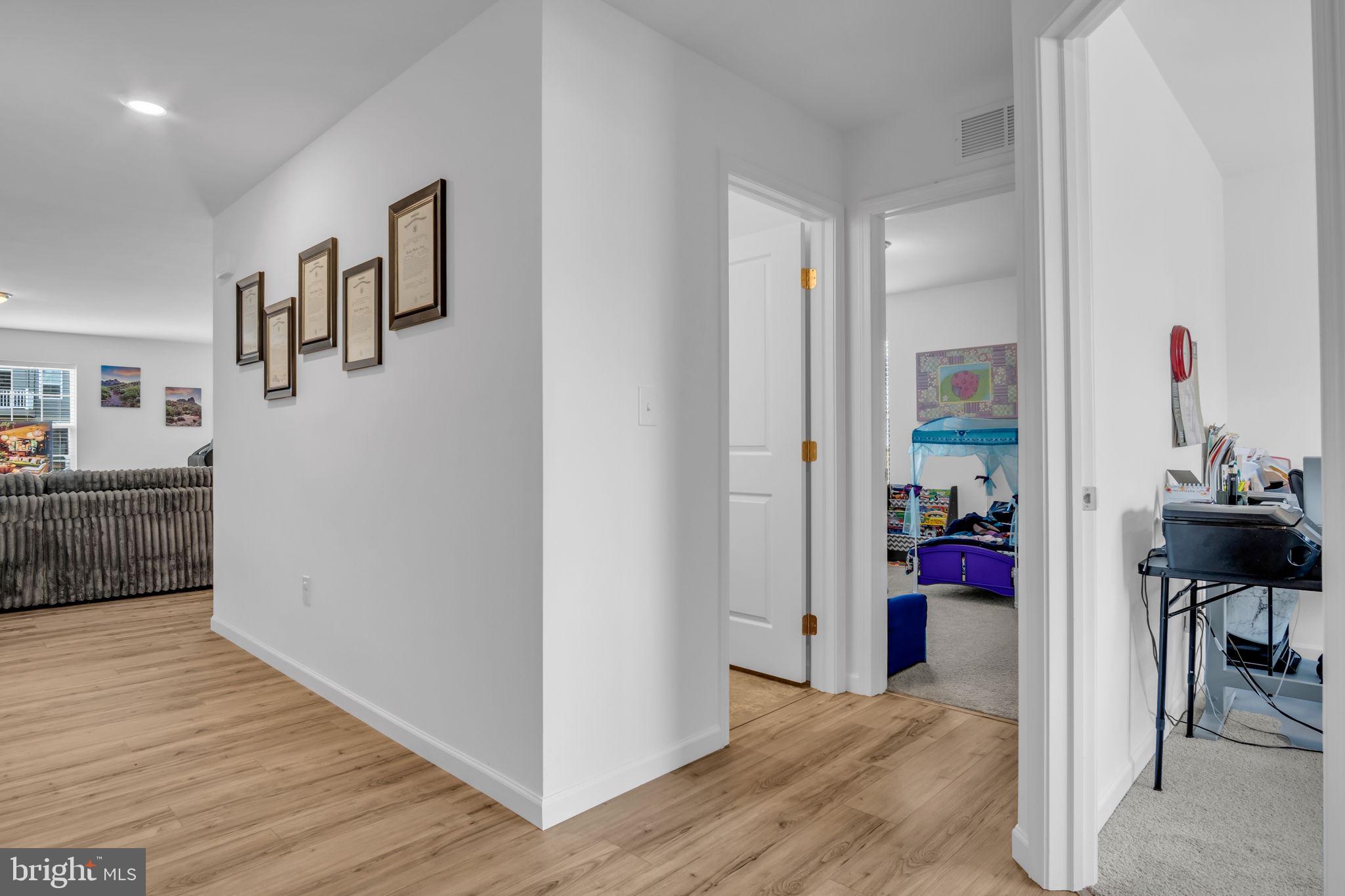 STONE MILL ESTATES - Residential