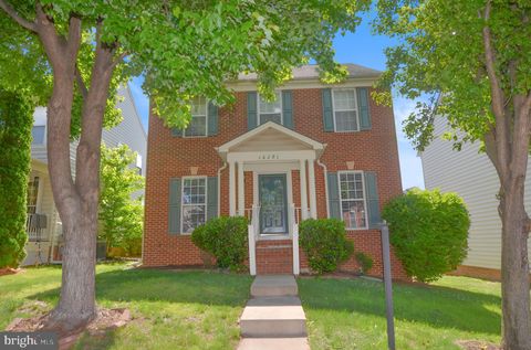 Photo of 16291 Catenary Drive, WOODBRIDGE, VA 22191 (MLS # VAPW2120028)