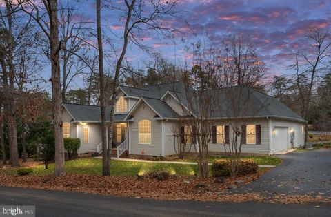 4301 LAKEVIEW PARKWAY LOCUST GROVE VA 22508